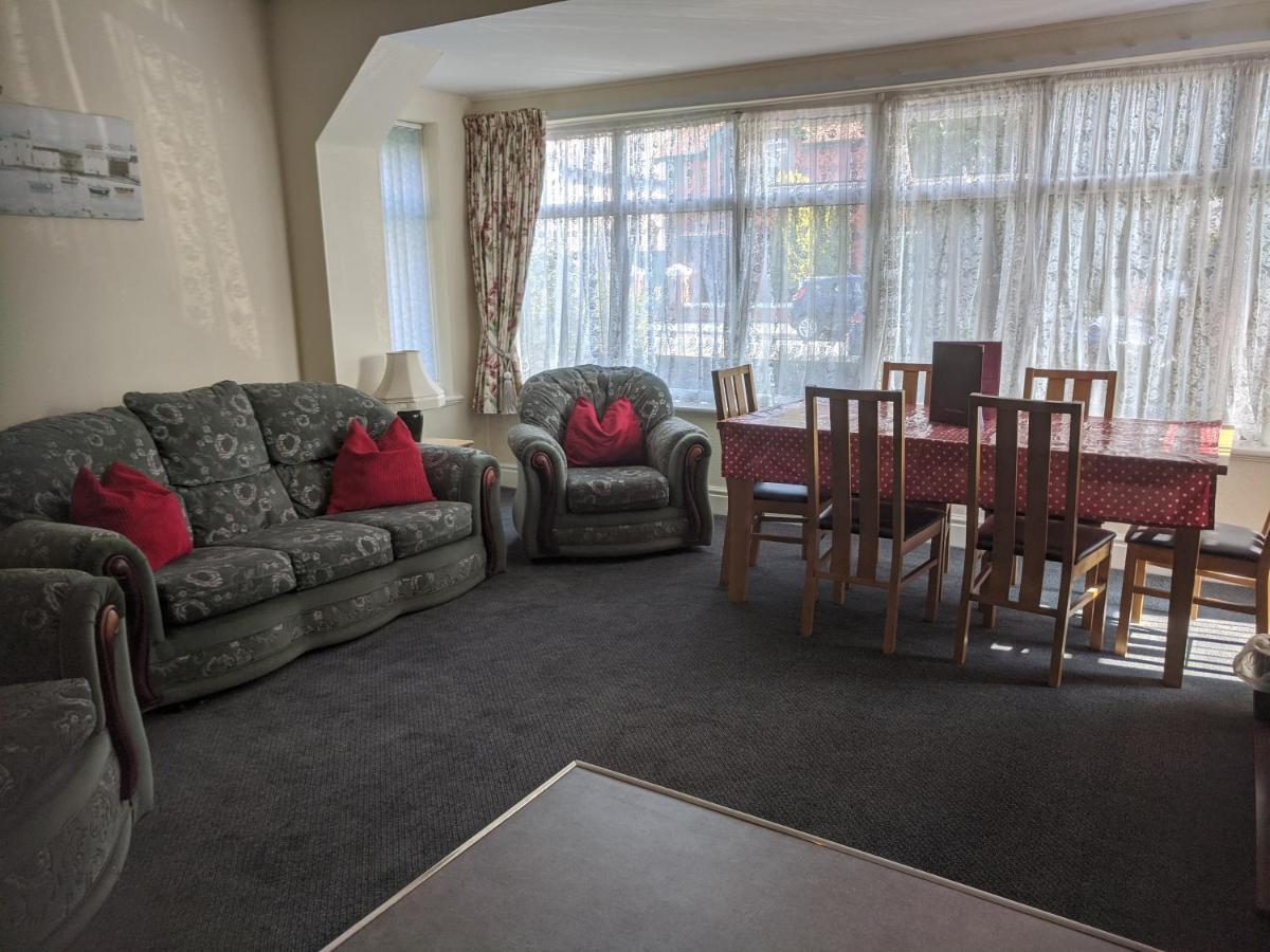 Buile Hill Holiday Flats Llandudno Buitenkant foto