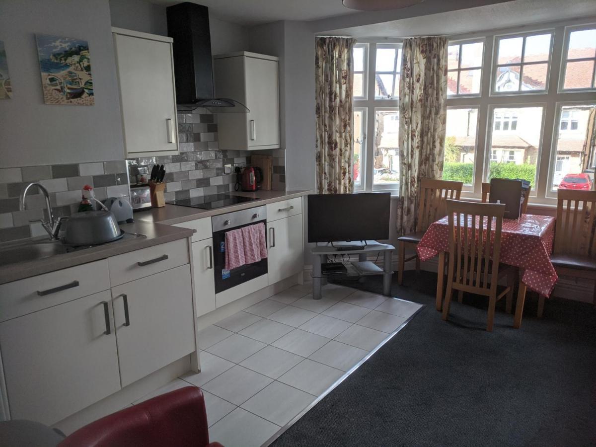 Buile Hill Holiday Flats Llandudno Buitenkant foto