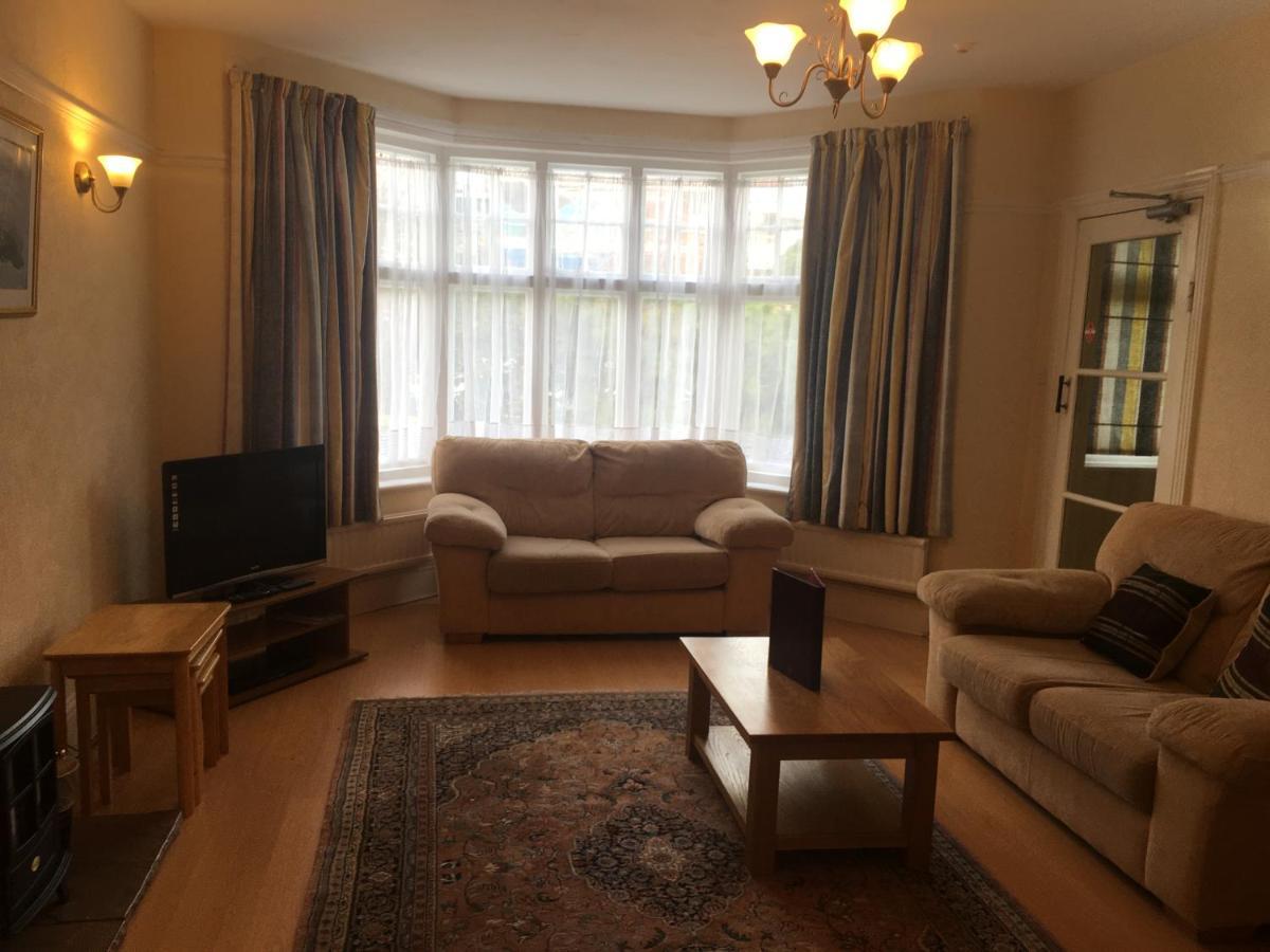 Buile Hill Holiday Flats Llandudno Buitenkant foto